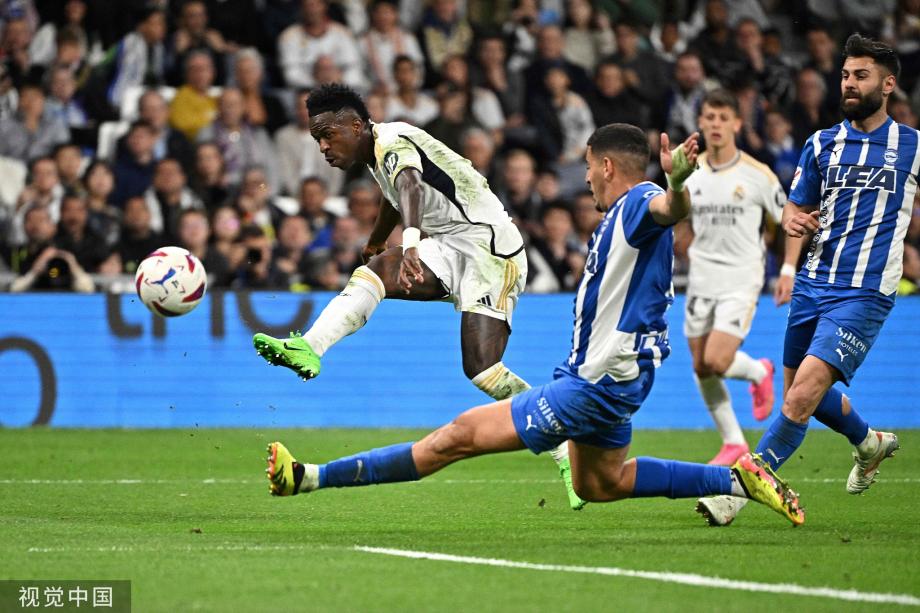 北控在半场 北控在半场